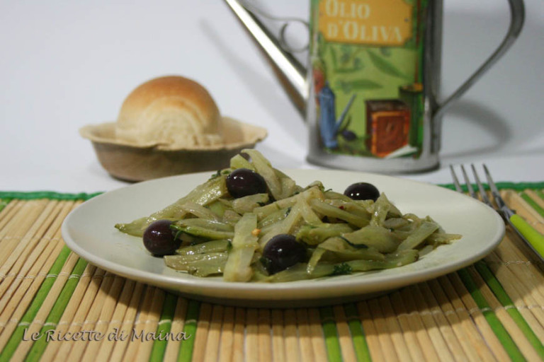 Puntarelle in padella con olive e acciughe - Le Ricette di ...